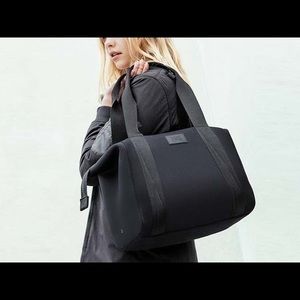 Dagne Dover Landon Carryall size medium duffle